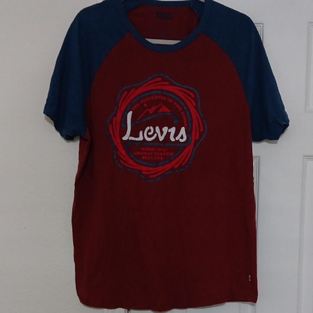 Levi's Red and Blue Logo Tee